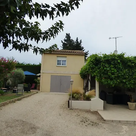 D'hotes Entre Provence Et Camargue Beaucaire (Gard)