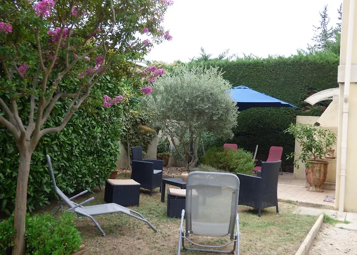 D'hôtes Entre Provence Et Camargue 3* Beaucaire (Gard)